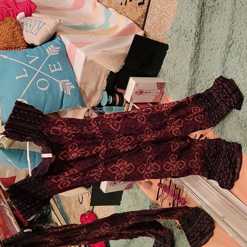 Boho pants suit suze small burgundy print